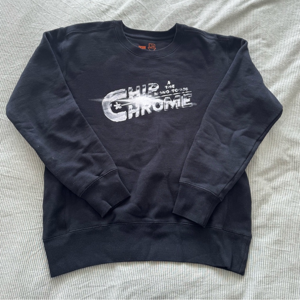 The neighborhood chip chrome and the monotones crewneck by pigeons and planes